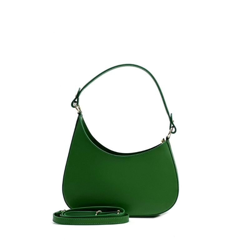 Close-up of High-Quality Italian Leather used in Matilda Spring Bag by Numabagstore