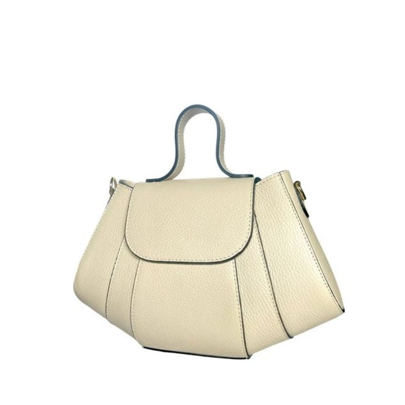 Numabagstore's Sofia Cream, a versatile leather handbag for modern women, elegantly held