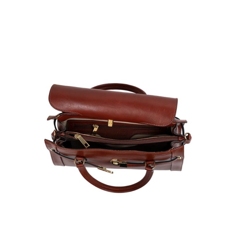 Close-up of Adjustable Strap on Emanuela Brown Leather Tote Bag by Numabagstore