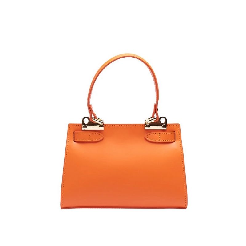 Detailed view of the genuine leather material of the Georgia Orange handbag from Numabagstore