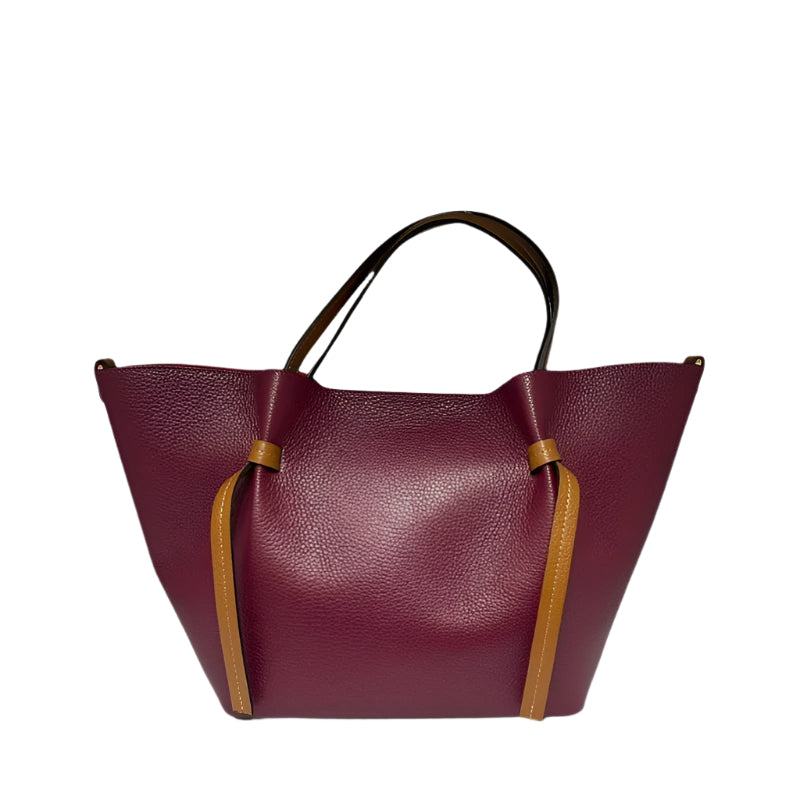Numabagstore's designer leather bag in minimalist fashion style