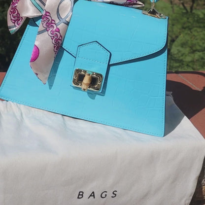 Alessia Turquoise: Chic & Luxury Italian Leather Crossbody Bag - Numabagstore